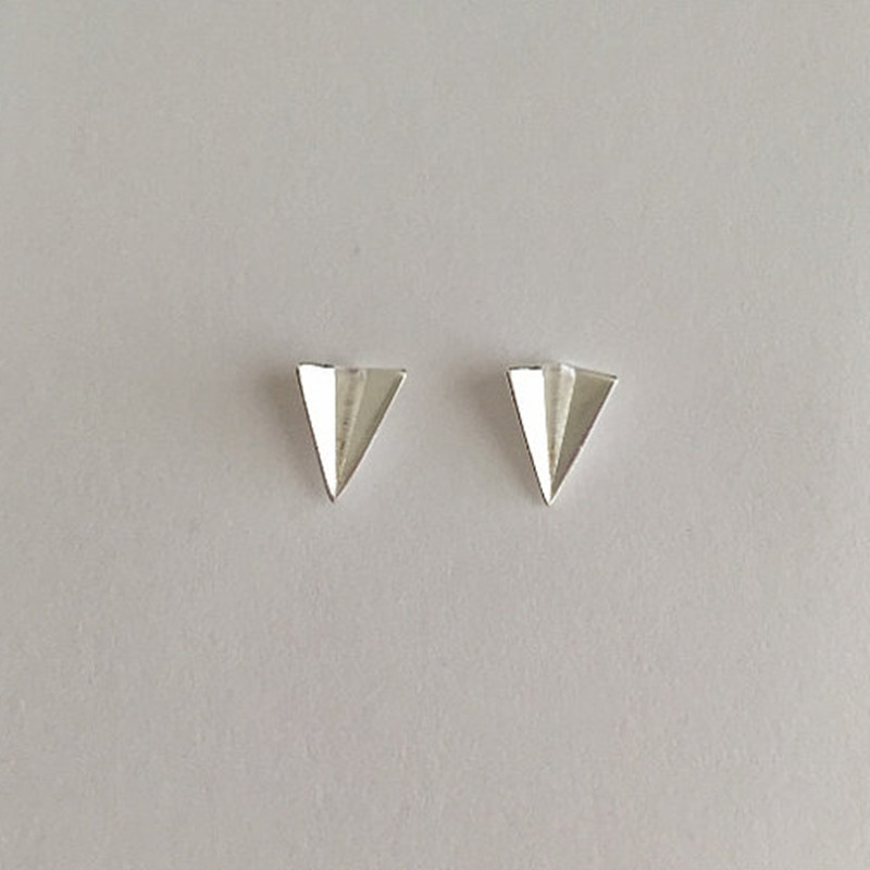 New Simple Origami Airplane Earrings Alloy Plating Cute Little Airplane Earrings Geometric Earrings Wholesale display picture 1