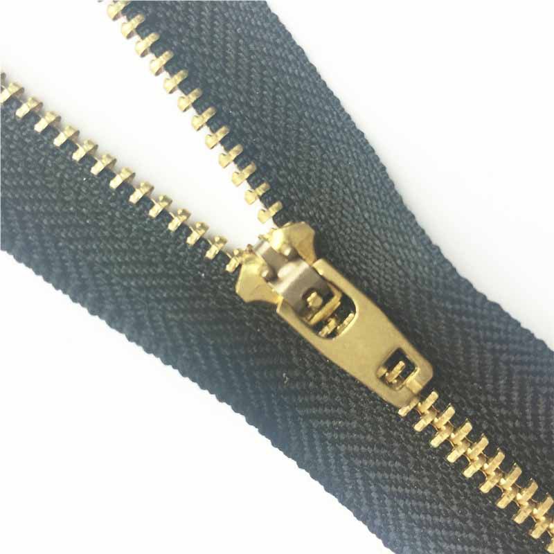 牛仔裤用闭口工码抓码自锁拉链 批发鞋靴用黑色白色3号金属拉链|ms