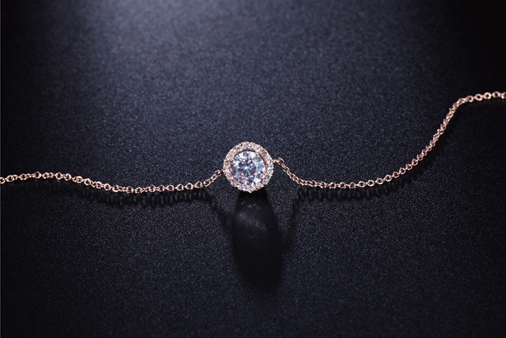 Fashion Geometric Copper Inlay Zircon Bracelets 1 Piece