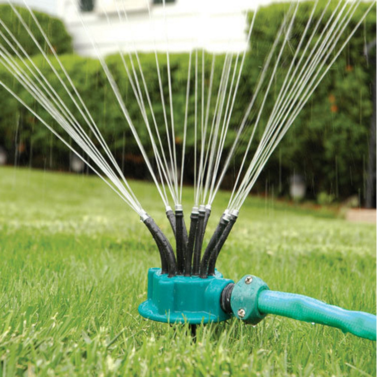 360度花园自动多头洒水器浇花喷头园艺工具灌溉喷淋浇花喷头