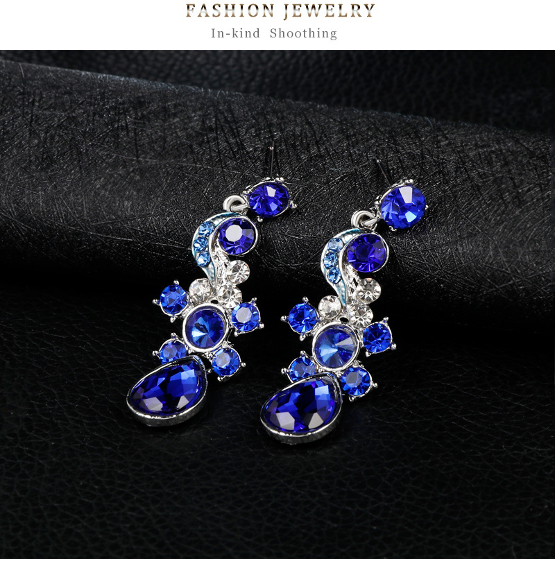 1 Set Fashion Water Droplets Alloy Inlay Rhinestones Glass Women's Earrings Necklace display picture 3