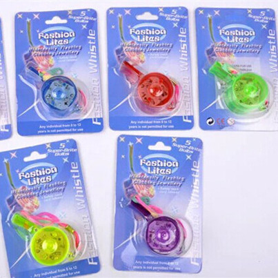 TB2VWAwtMxlpuFjy0FoXXa.lXXa_!!