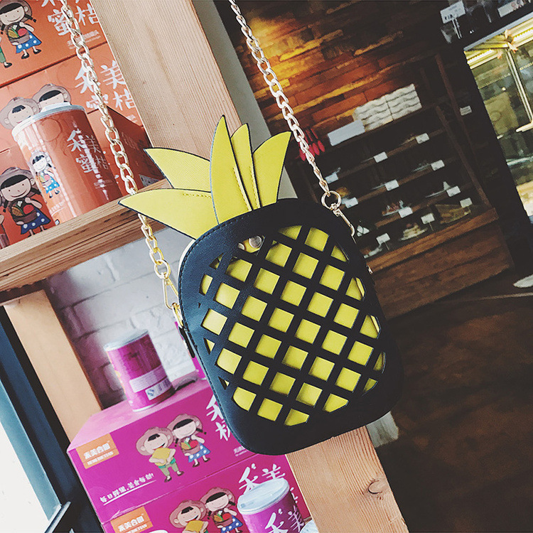 女生时尚包包女2017新款潮斜挎包韩版咖啡杯链条女包个性创意