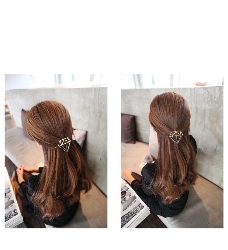 20g Weight Hair Clip Hair Accessories Type 1 Piece Quantity Daily Occasion Alloy Material Moon Pattern Women'S Gender Plating Design Simple Style Style Simple Style Moon Alloy Plating Hair Clip 1 Piece 9