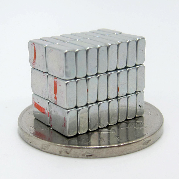 厂家供应强力磁铁磁钢钕铁硼强磁铁吸铁石长方形5.5x4.5x2mm