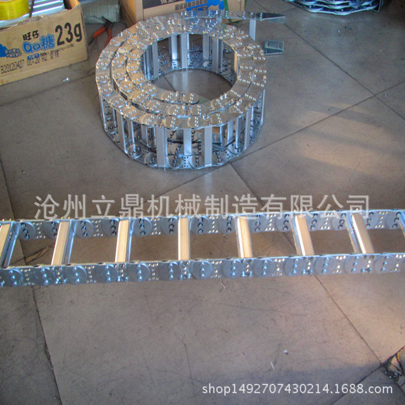 厂家生产全封闭 桥式支撑板型耐磨超长钢铝拖链 钢制拖链