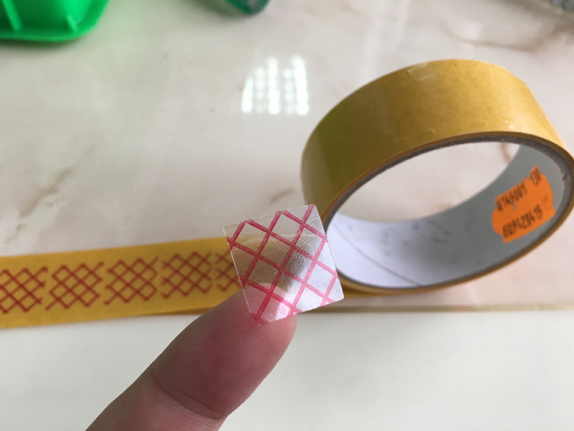 CHINA SUZHOU 13.5*19*2 column12.5*19MM Tape exporter复合型胶