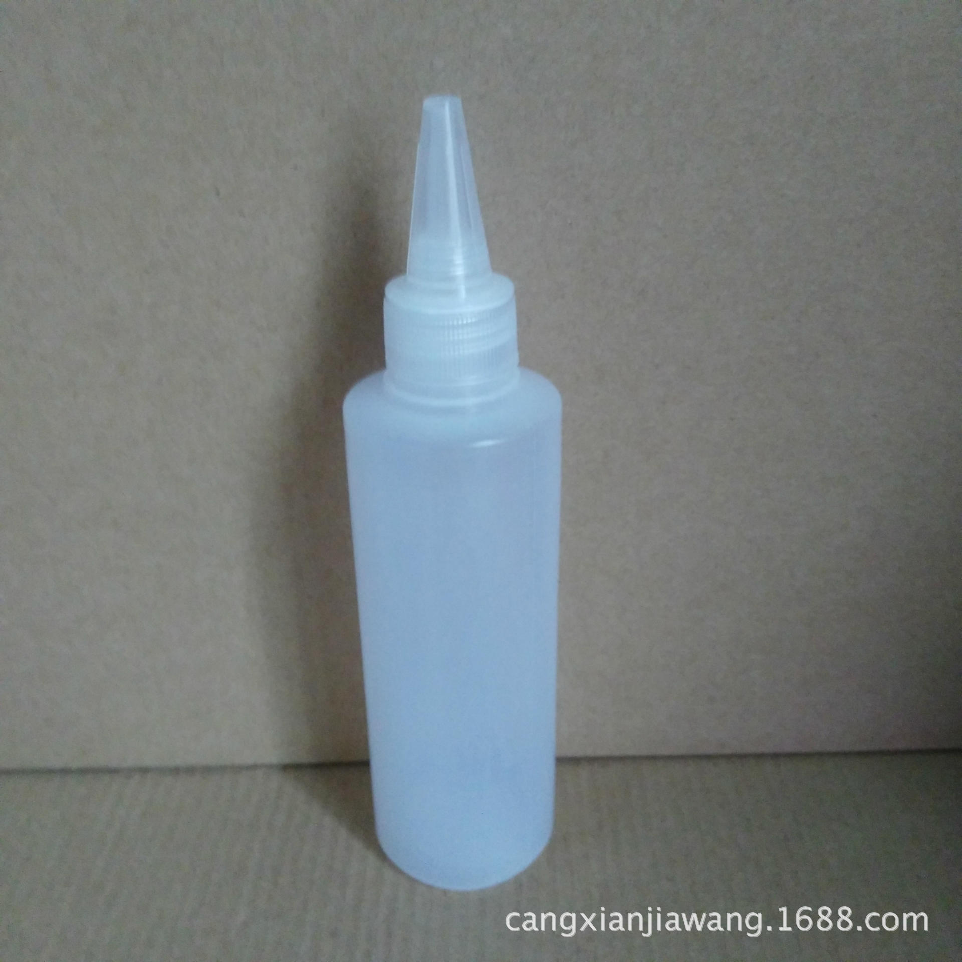 厂家供应150ml透明尖嘴瓶  精油瓶 液体瓶 涂料瓶 量大从优