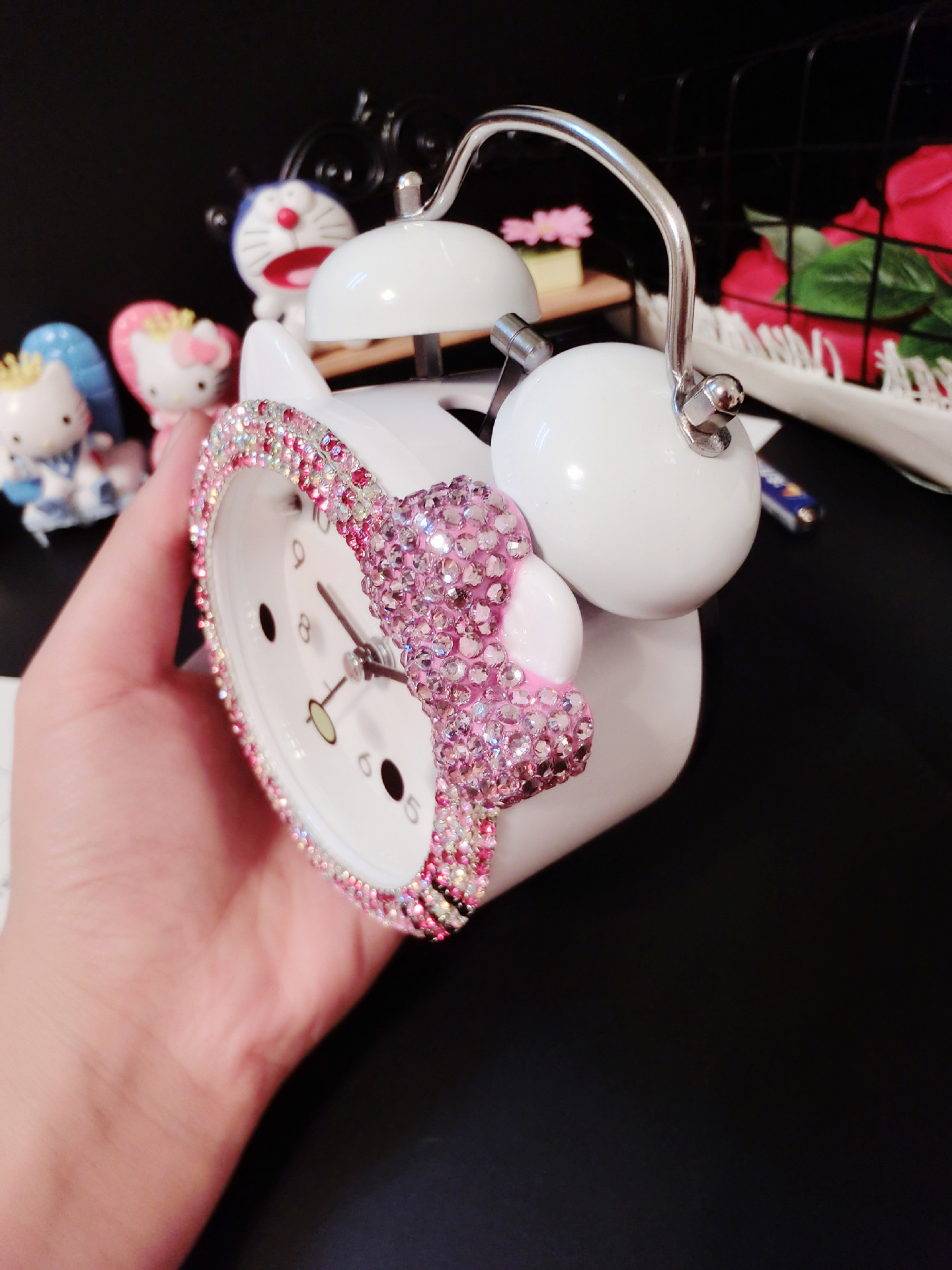 kt cat cartoon diamond alarm clock