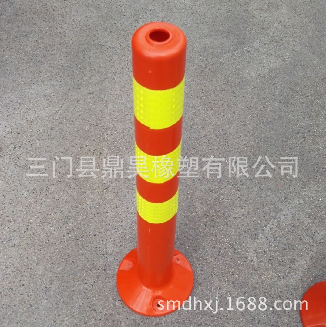 全新料警示柱防撞柱隔离柱隔离桩PE折不断警示柱路障75公分警示柱