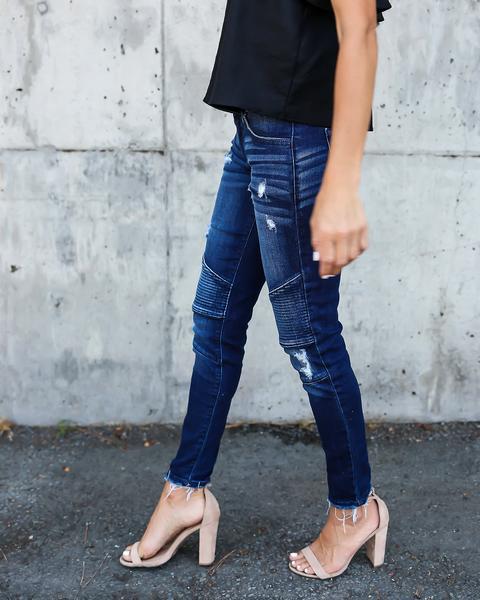 Damen Jeans Im Slim Fit Mit Falten Und Elastischer Passform_voghion.com