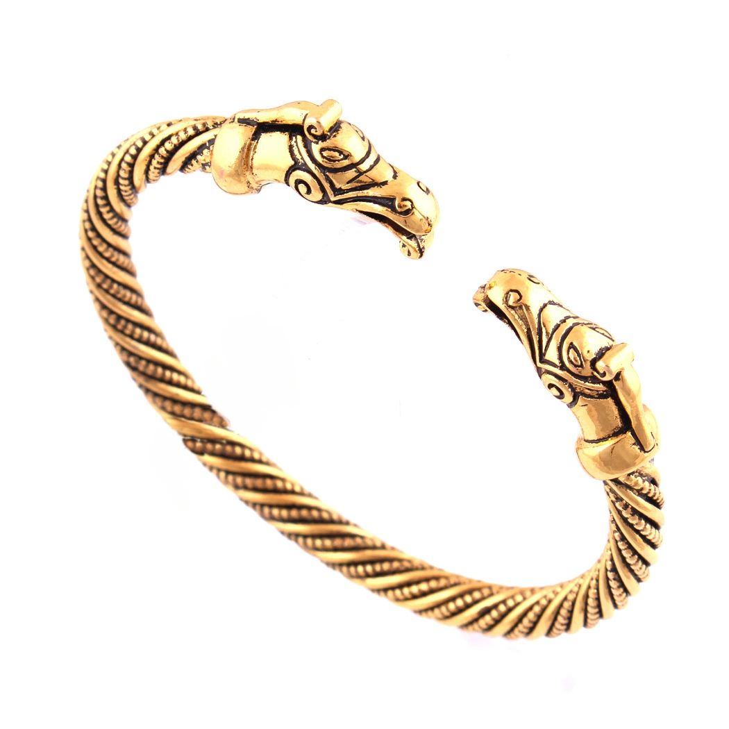 Adjustable metal golden bracelet