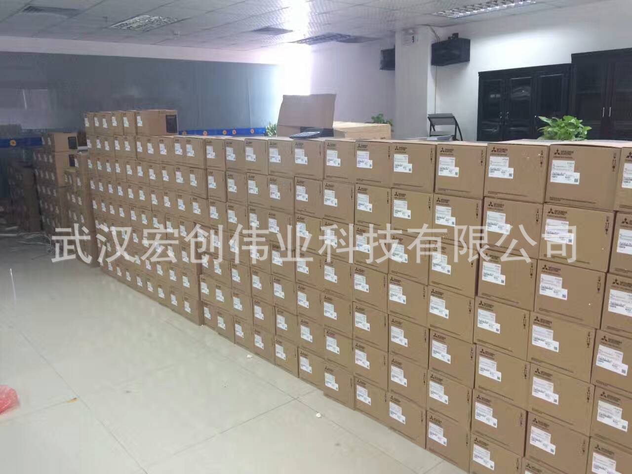 PLC模块 FX1N-40MT-001   40MR 24MR 14MR/MT-D