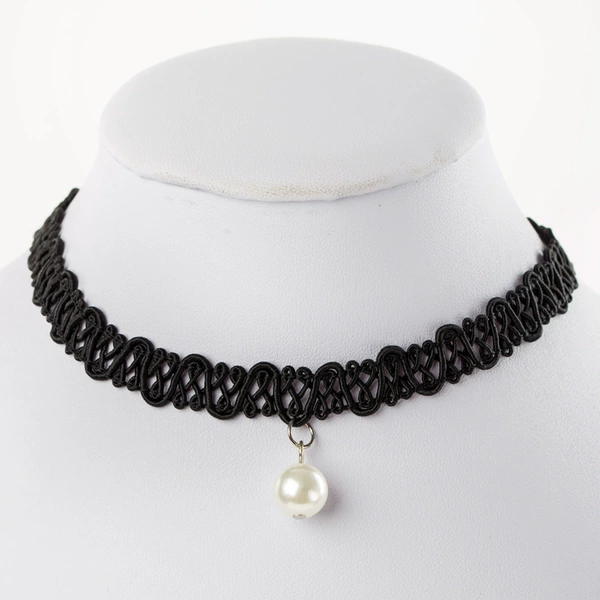 85#black necklace+white beads
