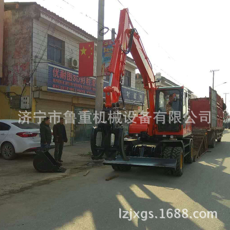 抓木机 抓木头抓棉花抓化肥木材集材车 木材拾装机