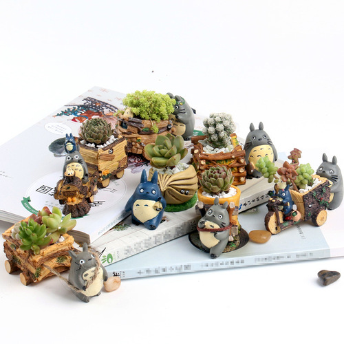 kka cartoon flower pot Miyazaki Hayao peripheral small mini Totoro pull cart resin doll ornaments flower pot device