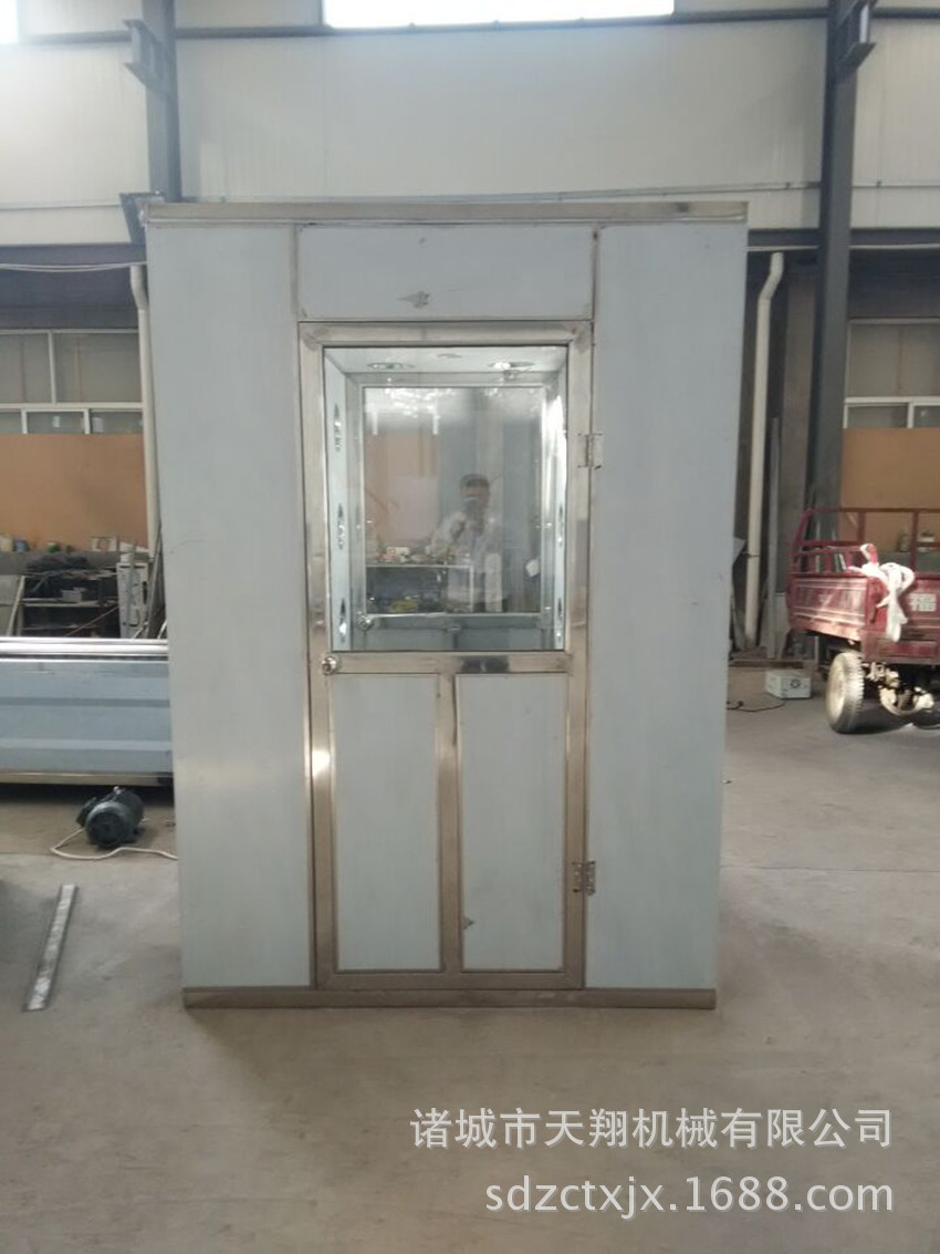 天翔手动门风淋室厂家批发 质量保证