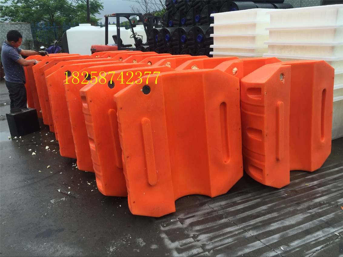 供应抽沙子大孔径管道浮筒 孔径430管道PE浮筒 定做管道浮筒