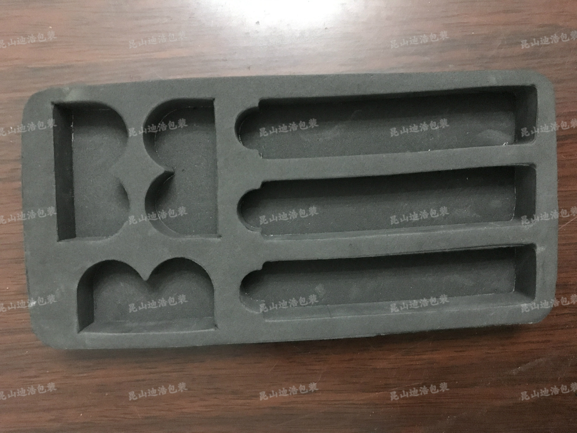 EVA加工 昆山，防静电EVA泡棉 黑白EVA片材可背胶 高弹 EVA内衬