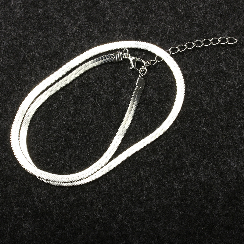 New flat snake bone chain bare chain simple silver collar short clavicle blade chain men and women j
