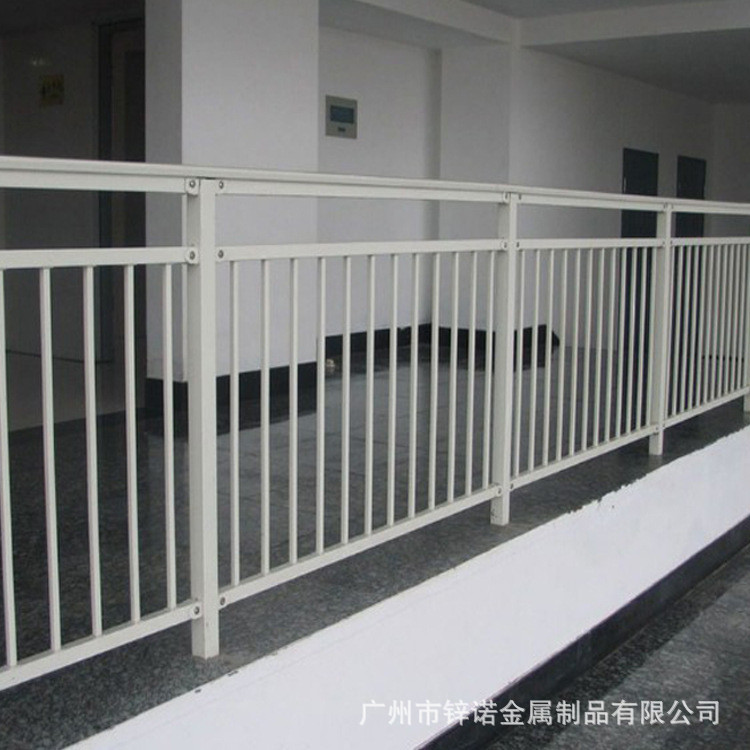 厂家直销锌钢阳台栏杆小区护窗栏杆阳台栏杆护栏可定制