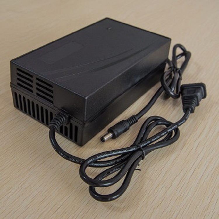 Lead-acid batteries Smart Charger 12V10A Short circuit protect automobile Charger high-power ANCHI