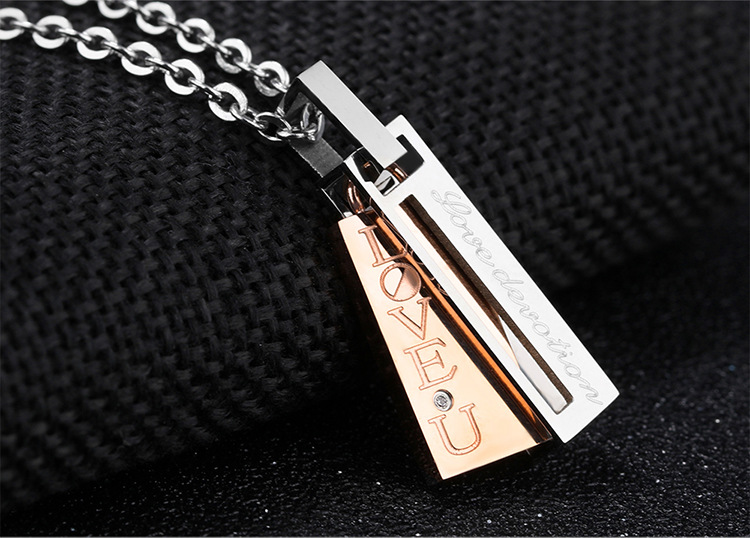 Fashion Jewelry Diamond Pendant Pure Steel With Chain Titanium Steel Couple Necklace display picture 3