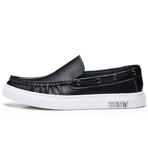 新款真皮男休闲鞋鞋男士休闲时尚懒人鞋疯马皮复古皮鞋厂家代发