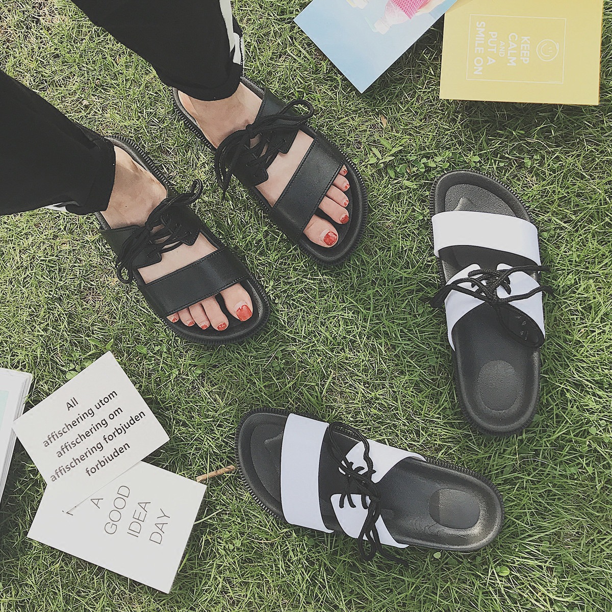 New personality two-character sandals an...