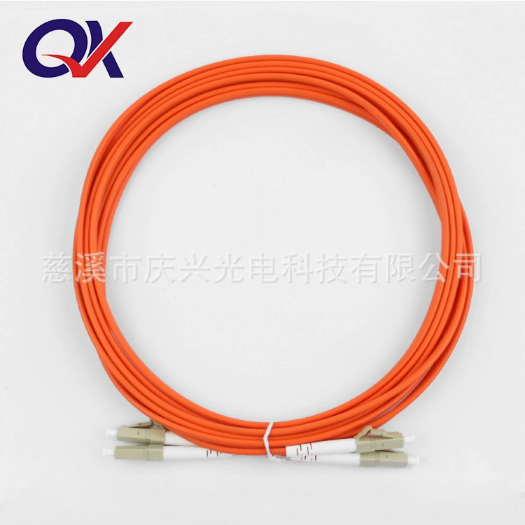 Оптоволоконная перемычка операторского класса Qixing LC/UP-LC/UPC многомодовая двухъядерная 3m оптоволоконная перемычка с косичкой