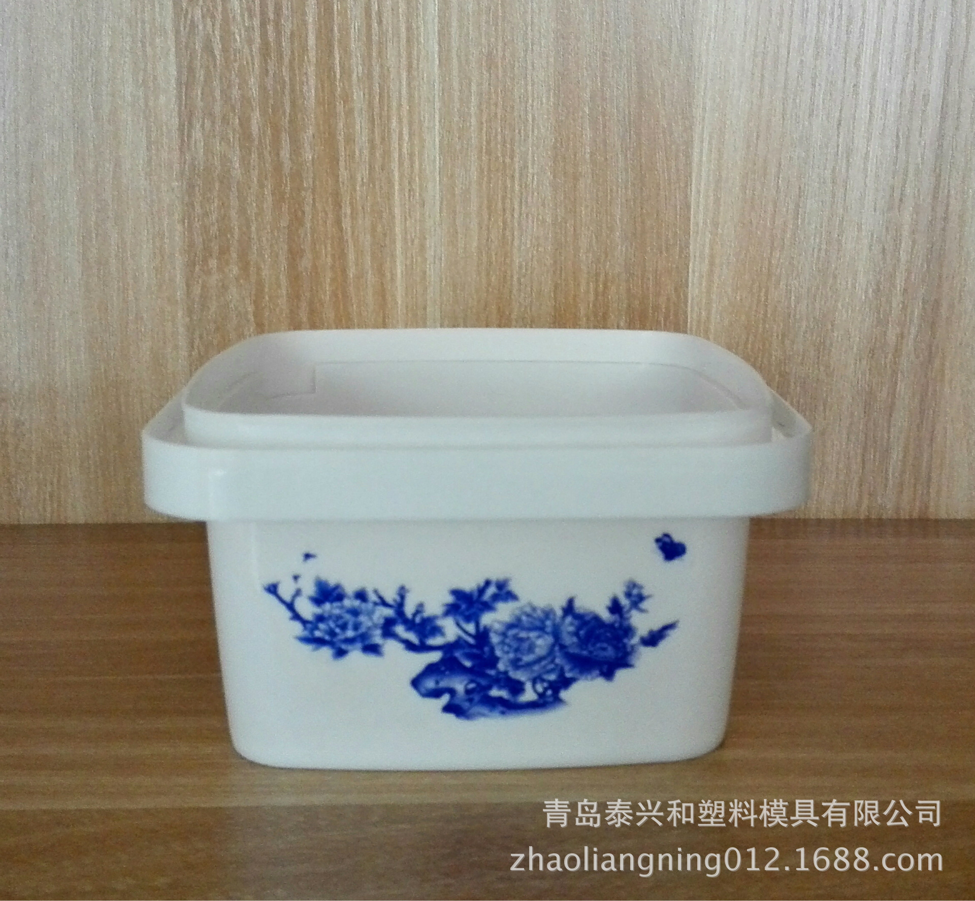 专业厂家青花系列塑料包装盒 食品青花包装容器 量大从优