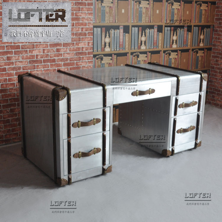 Retro Distressed Desk, Aluminum Rivet Computer Desk, Industrial Style Personalized Metal Office Desk Furniture Retro Distressed Desk, Aluminum Rivet Computer Desk, Industrial Style Personalized Metal Office Desk Furniture
