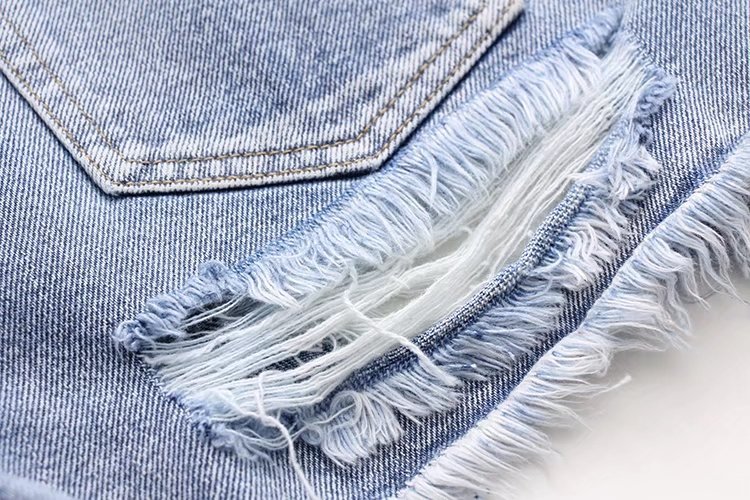 new raw-edge ripped denim shorts nihaostyle clothing wholesale NSHS69175