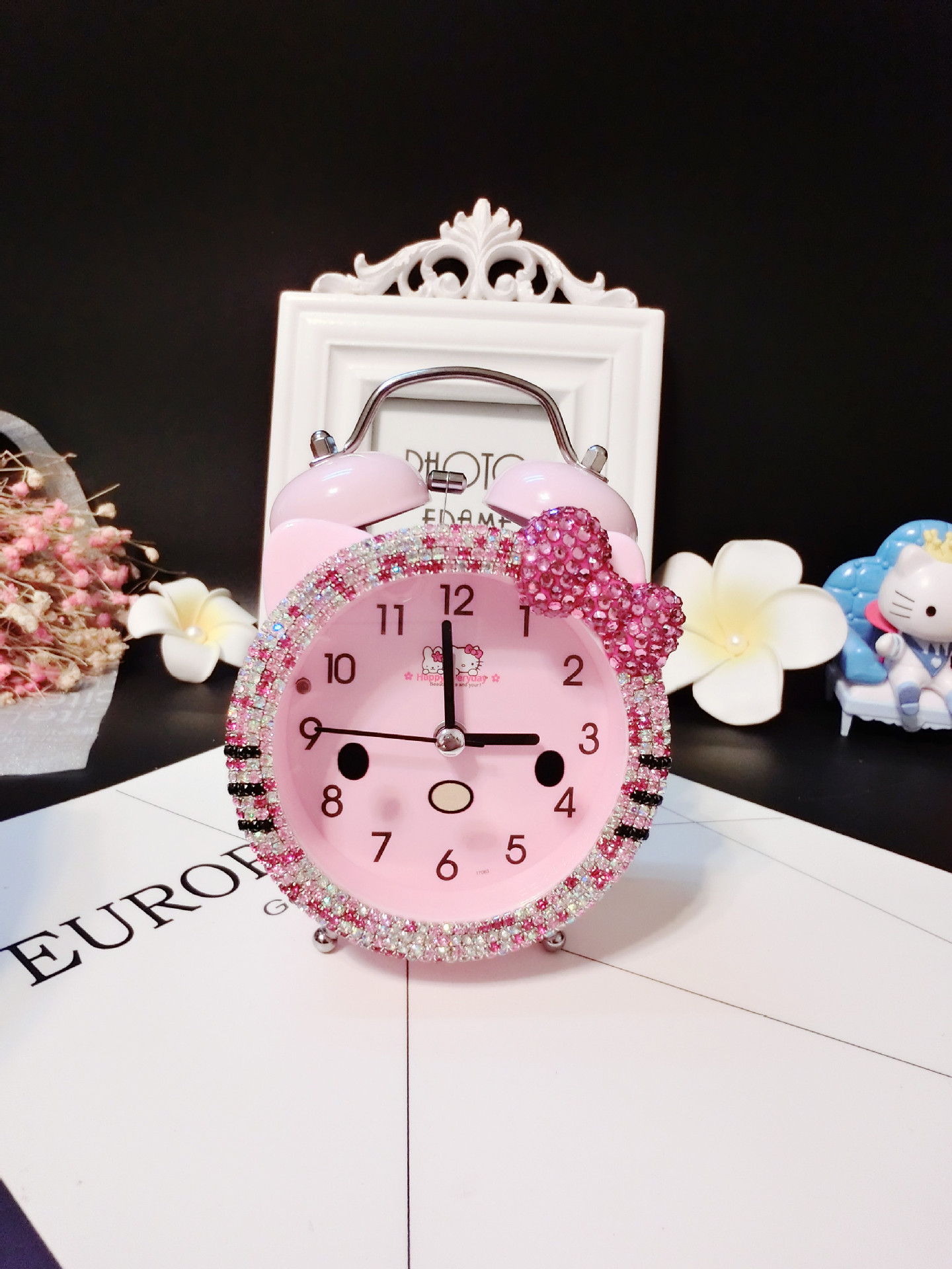 kt cat cartoon diamond alarm clock