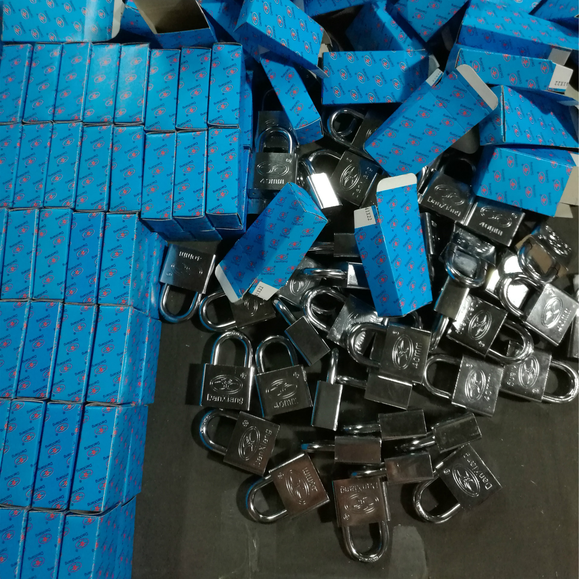 方锁同花包装图