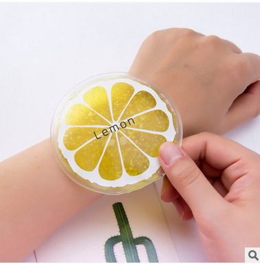 Portable outdoor cooling ice pack for summer travel Cute and sweet fruit series cooling and cold compress ice pack cooling bag