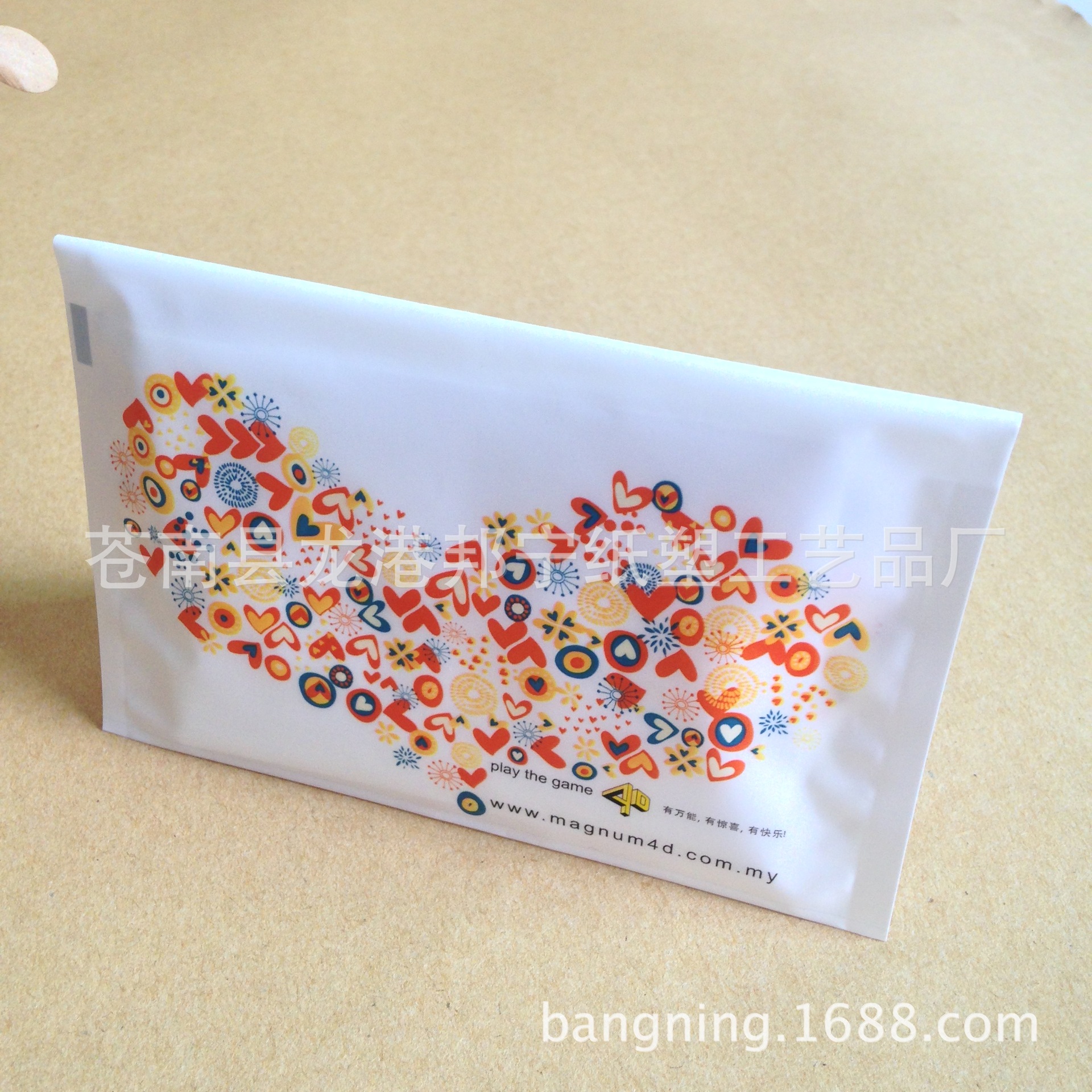 定制纸巾 餐巾纸 手帕纸定制 印刷荷包巾 钱夹纸巾 钱夹带 纸巾袋