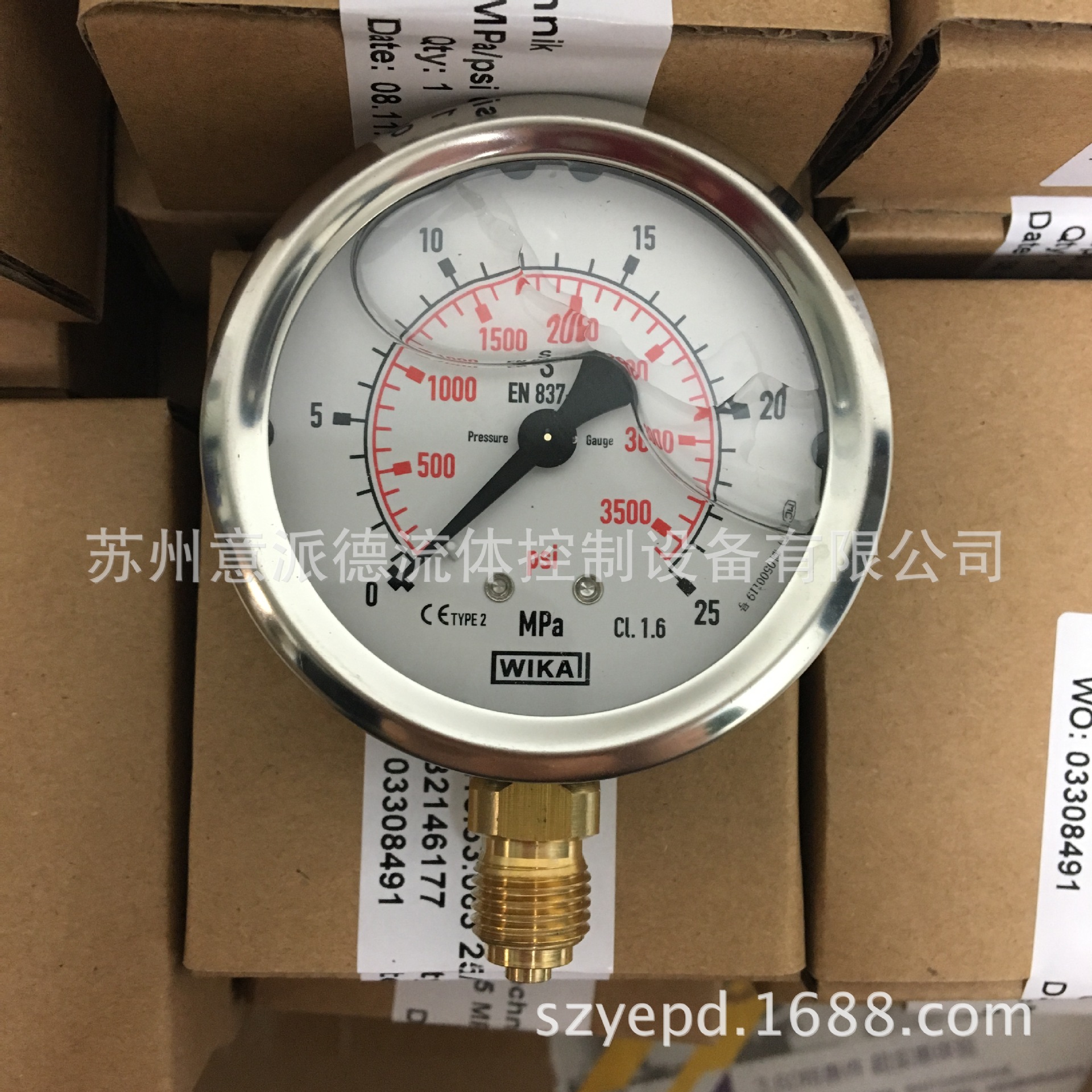 现货！WIKA威卡充液耐震压力表213.53.063半钢0-25MPA径向G1/4