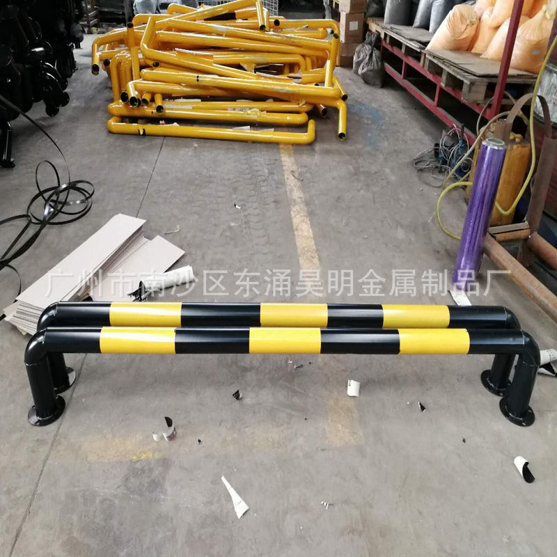 挡车器钢管挡车器 U型M型停车场挡车杆轮定位器限位器 车位挡车器
