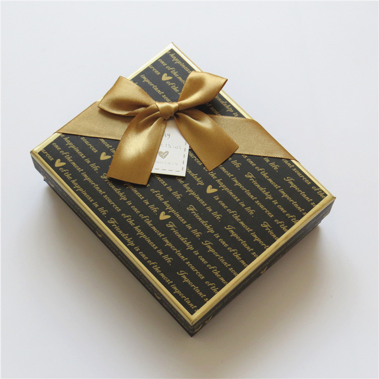 字母底纹巧克力盒 9格 包装盒 礼品盒 巧克力盒子批发 厂家直销