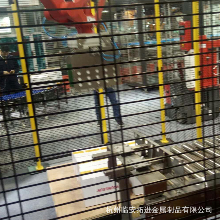 供应杭州车间隔离网 铁丝隔离网定做 厂家热销 隔离网格片