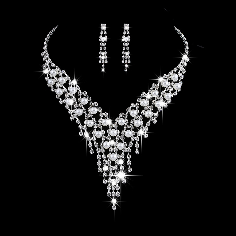Moda Geométrico Aleación Enchapado Embutido Perla Artificial Diamante De Imitación Aretes Collar display picture 1
