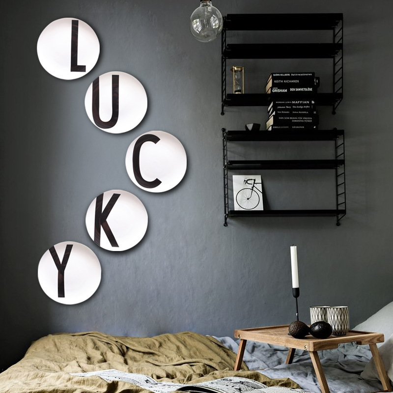 Creativo decoración de la pared sala de estar nórdico moderno cerámica carta Colgante placa de decoración de la pared placa al por mayor