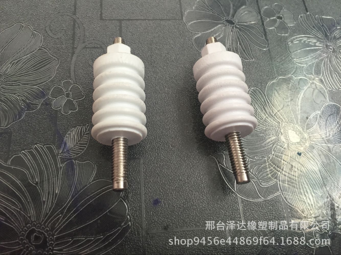 工程塑料PBT电器配件电子塑胶零件生产供应防水插座电器专用