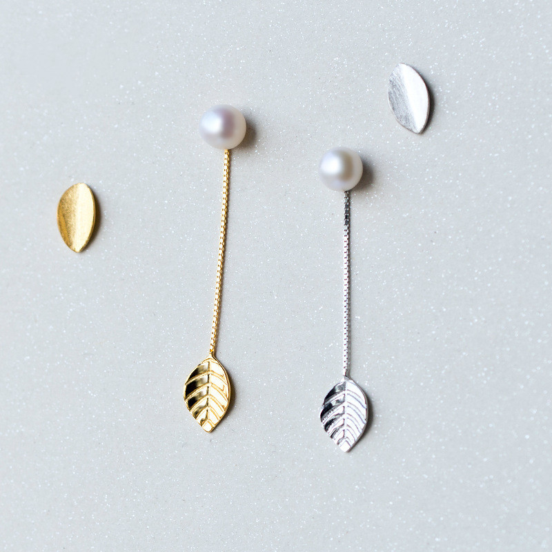 Cute earrings from pearl