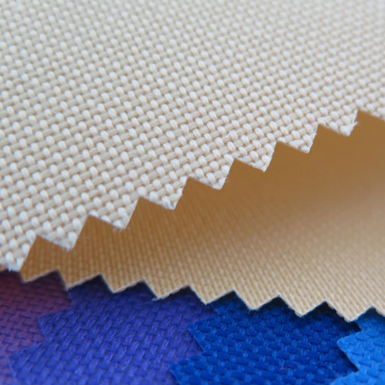 0低价供应优质PVC涂层压延600D牛津布