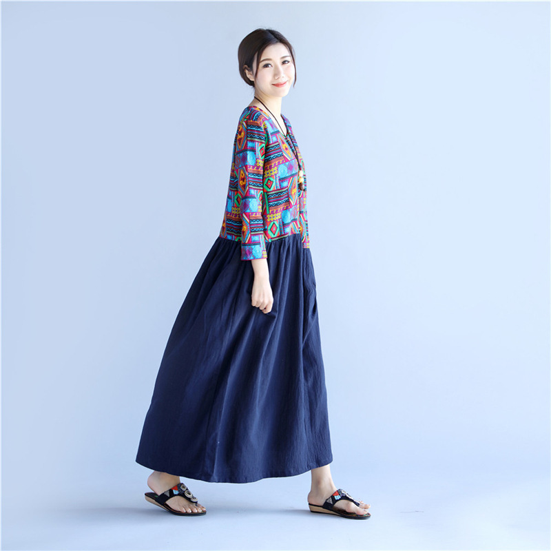 Ethnic summer retro dress with a round collar
