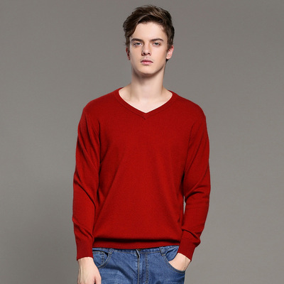 Autumn and winter new pattern man V. Cashmere sweater Solid Socket Goat Fleece Sweetheart neckline fashion sweater Men's jacket