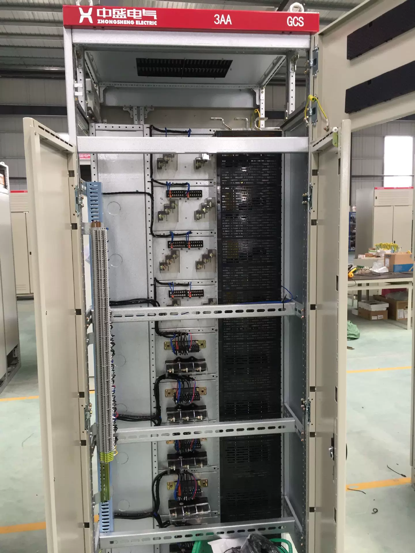 GCS低压开关柜        低压开关柜的价格