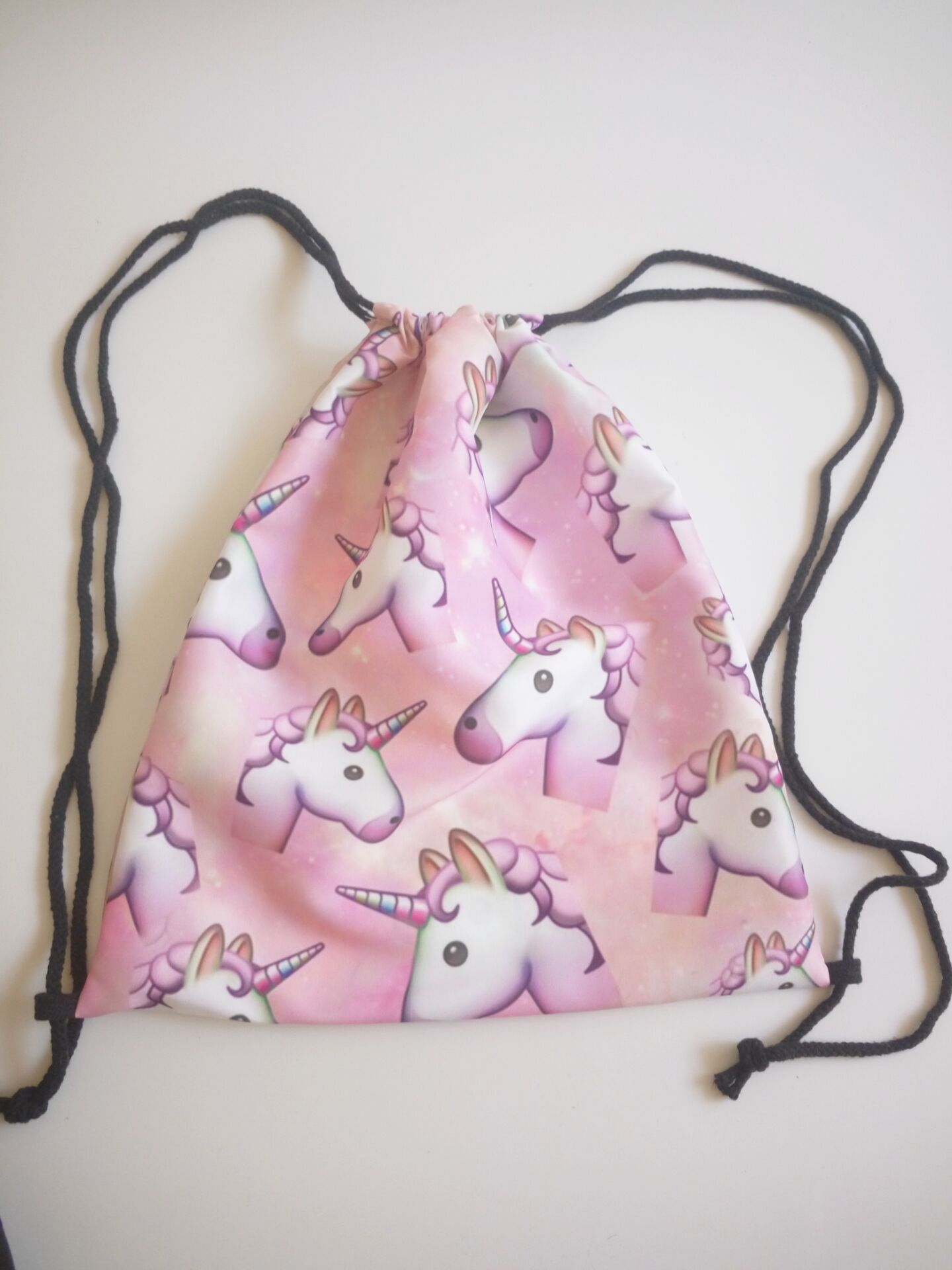 CDE4EEFE778EDA197BDABE27049899